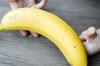 Bananer till barn: för-och nackdelar av dessa frukter, hur man väljer, lagra och äta