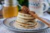 Vad man ska laga för en student till frukost: keso-pannkakor