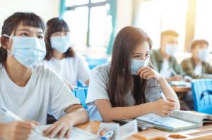 Hälsoministeriet kallade villkoret för stängning av skolor och dagis under en pandemi