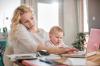 Hur man blir en framgångsrik affärskvinna och mamma: 5 huvudaspekter