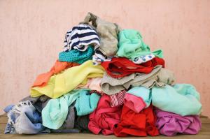 Hur man viker den perfekta garderoben för ett barn